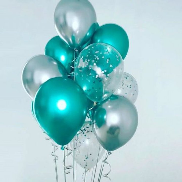 Фонтан шаров "Изумрудный" в Иркутске