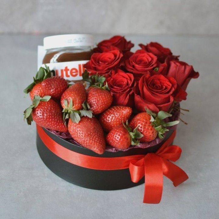 Клубничный бокс №2 в Иркутске