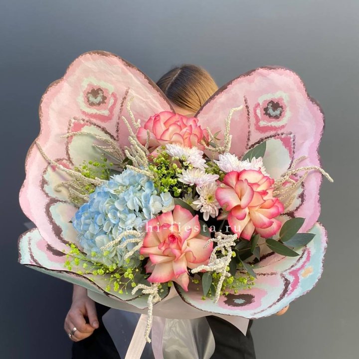 Дизайнерский букет бабочка №5 в Иркутске