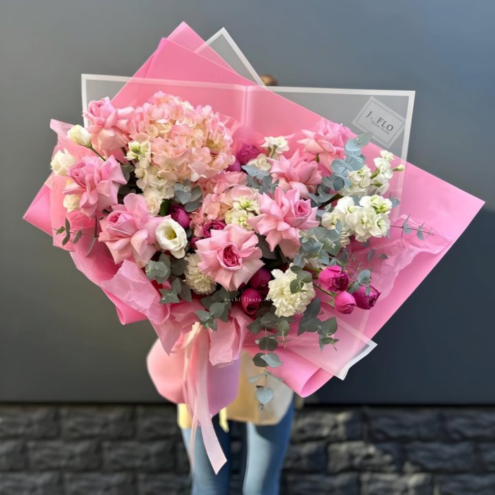 Дизайнерский букет №25 в Иркутске