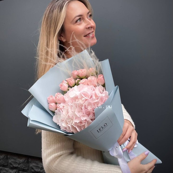 Гортензия  "Жасмин" в Иркутске