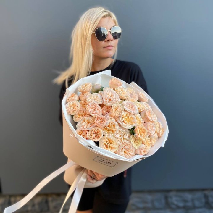 15 пионовидных роз №2 в Иркутске