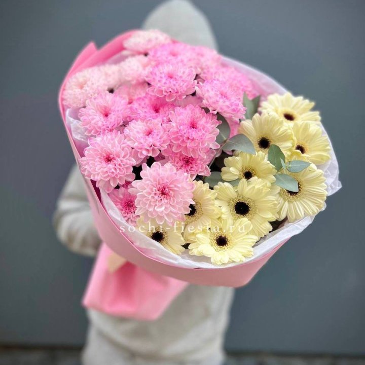 Дуо хризантем и гербер в Иркутске