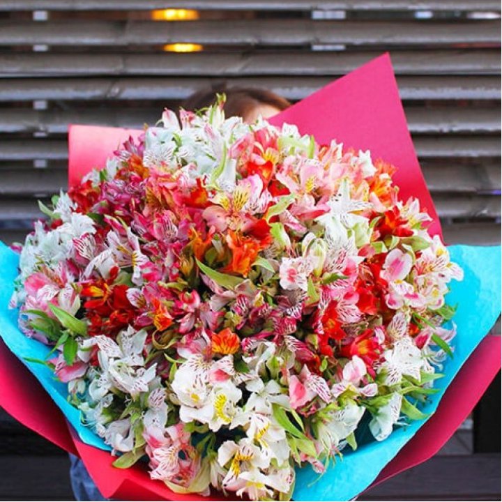 101 альстромерия в Иркутске