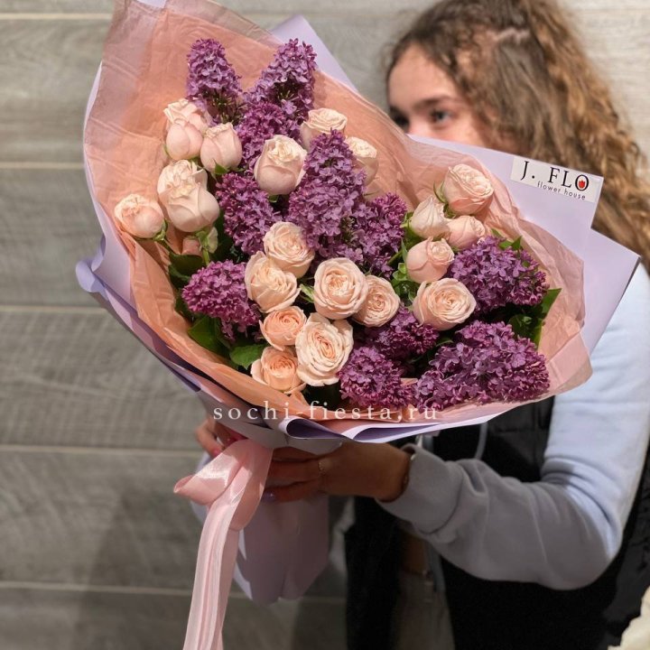 Букет "Лиловая весна" в Иркутске