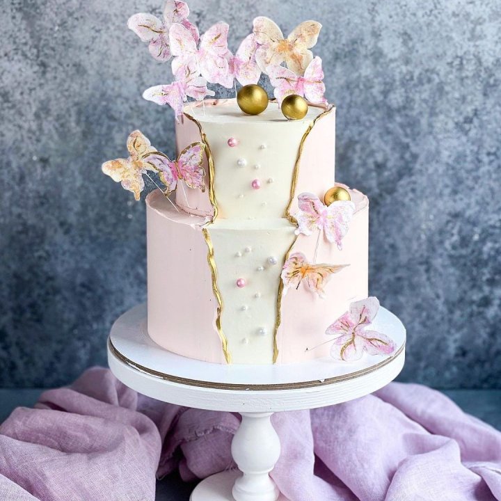 Торт "Бабочки в животе" в Иркутске