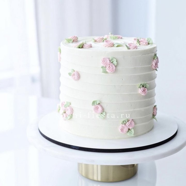 Торт "Розы в снегу" в Иркутске