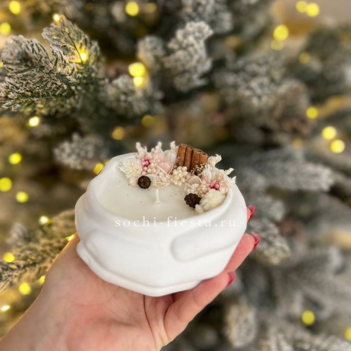 Свеча ароматическая в гипсе Руки с корицей в Иркутске