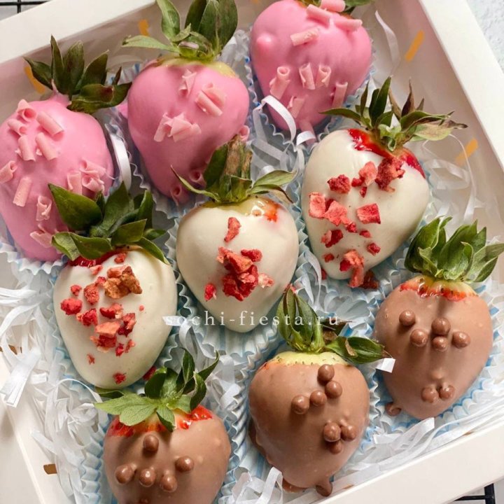 Клубника в шоколаде 9 ягод в Иркутске