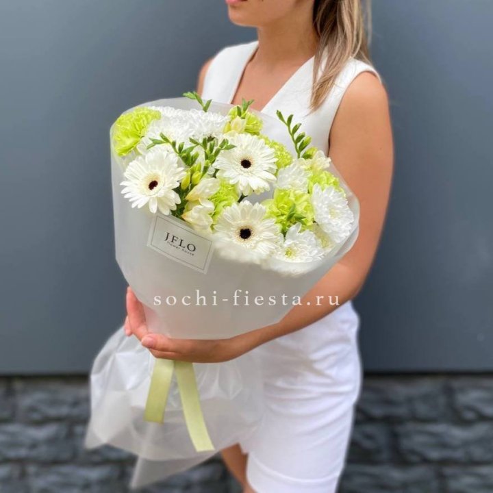 Букет "Джиржи фловерс" в Иркутске