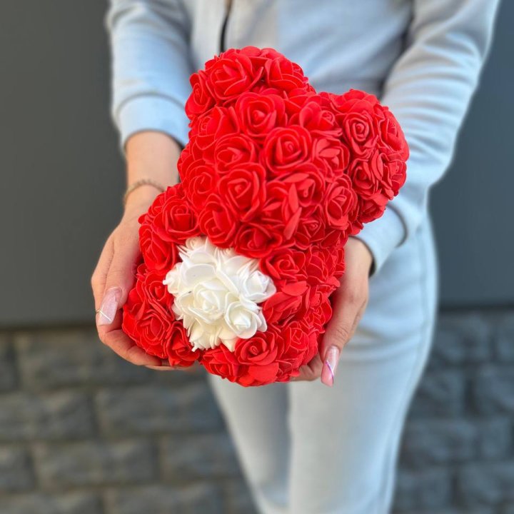 Медведь с белым сердцем в Иркутске