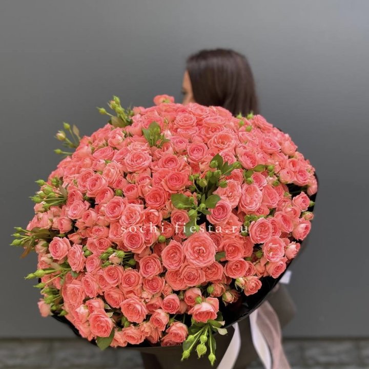 101 кустовая роза Барбадос в Иркутске