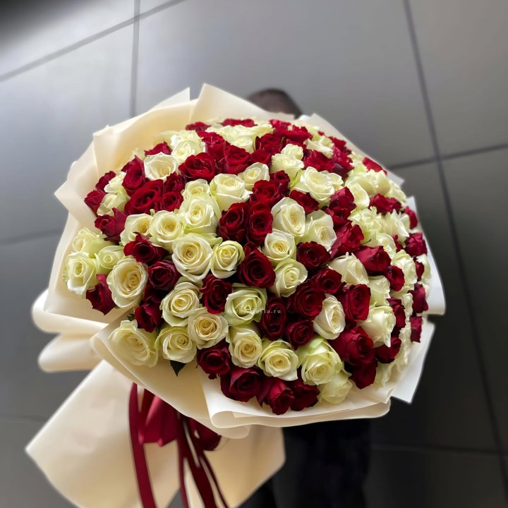 101 высокая импортная роза  в Иркутске