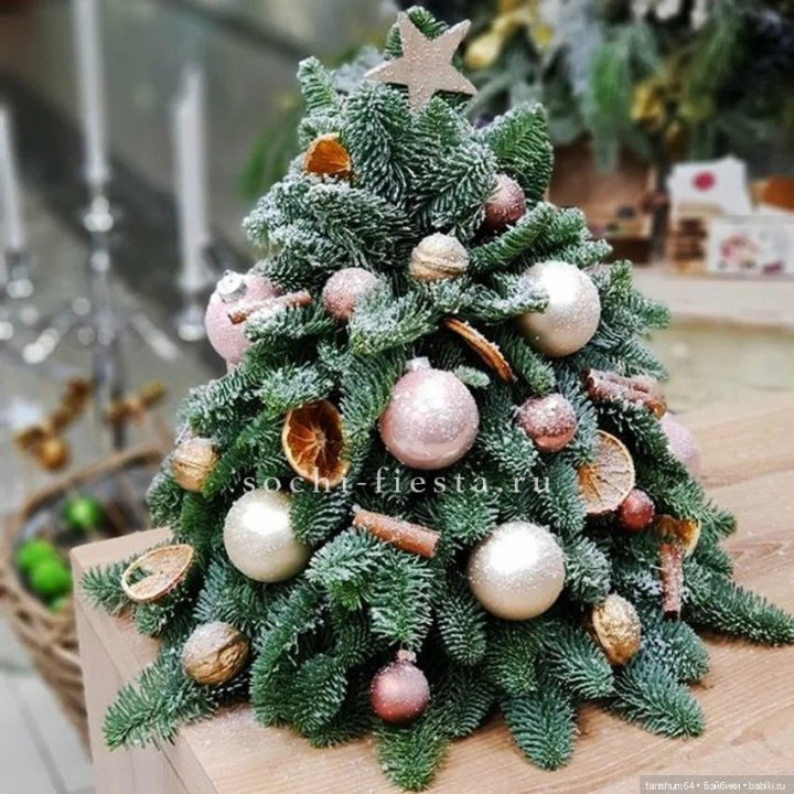 Новогодняя елочка "Блеск" в Иркутске