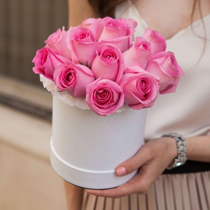 15 роз в боксе Кэтрин в Иркутске