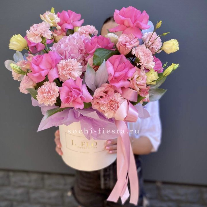 Цветочный бокс "Сальма" в Иркутске