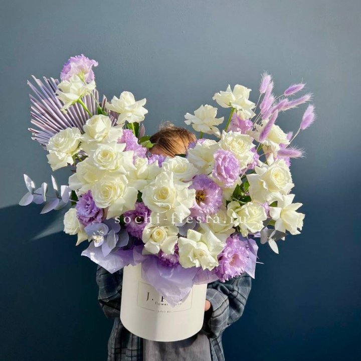 Цветочный бокс "Изабель" в Иркутске