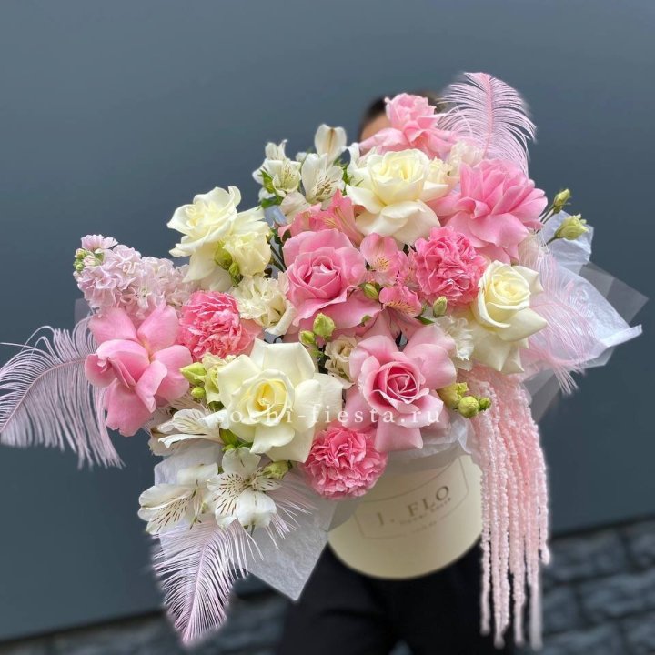 Дизайнерский бокс "Ловели" в Иркутске