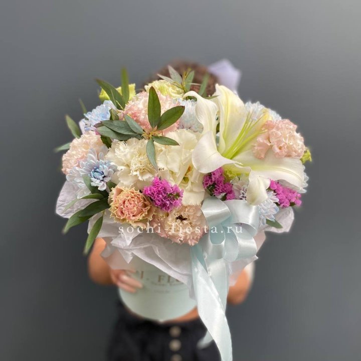 Дизайнерский цилиндр "Лилия" в Иркутске