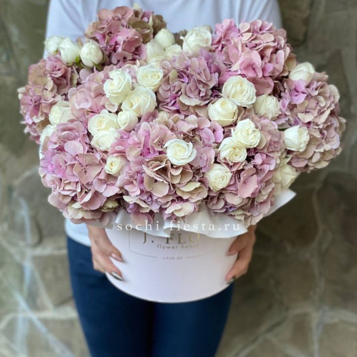 Бокс "Изобела пинк" в Иркутске