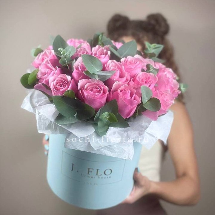 Бокс 27 роз в Иркутске