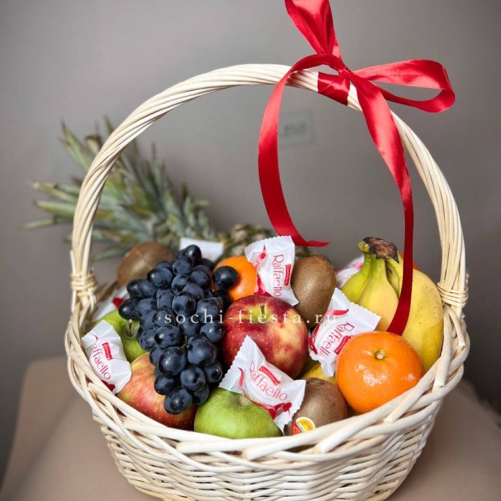 Фруктовая корзина №3 в Иркутске