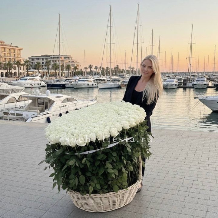 301 высокая роза в корзине в Иркутске