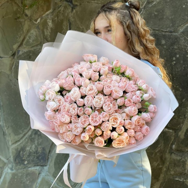 45 роза бомбастик Крем в Иркутске