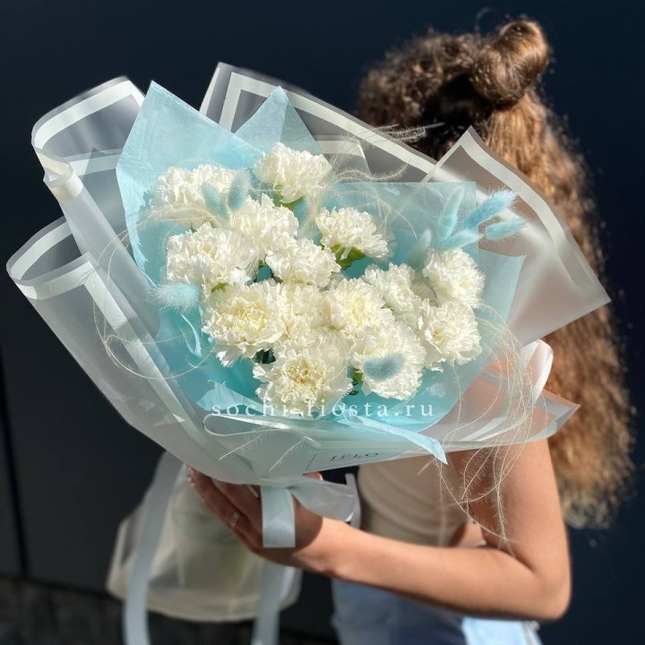 Воздушный букет из диантусов  в Иркутске