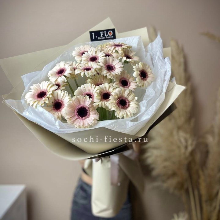 Букет голландских гербер "Свит" в Иркутске