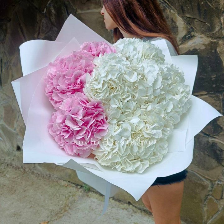 Букет гортензий №2 в Иркутске