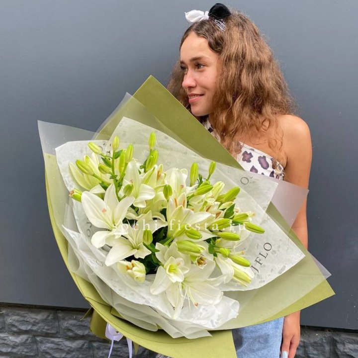 Букет  лилий "Изумруд" в Иркутске