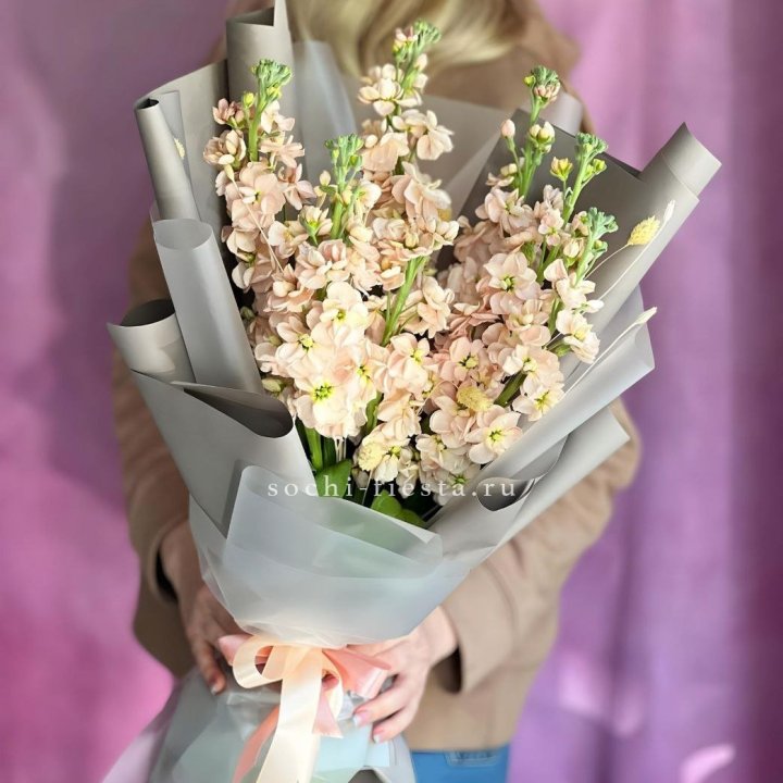 Букет ароматной маттиоллы №2 в Иркутске