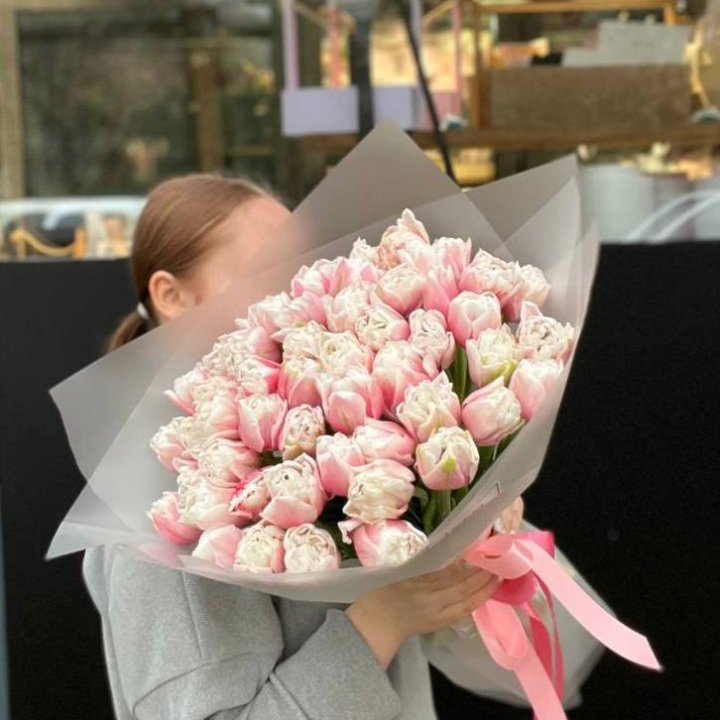 51 нежный тюльпан в Иркутске
