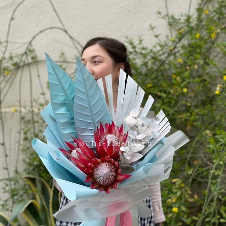 Букет из протеи "Клеопатра-2" в Иркутске