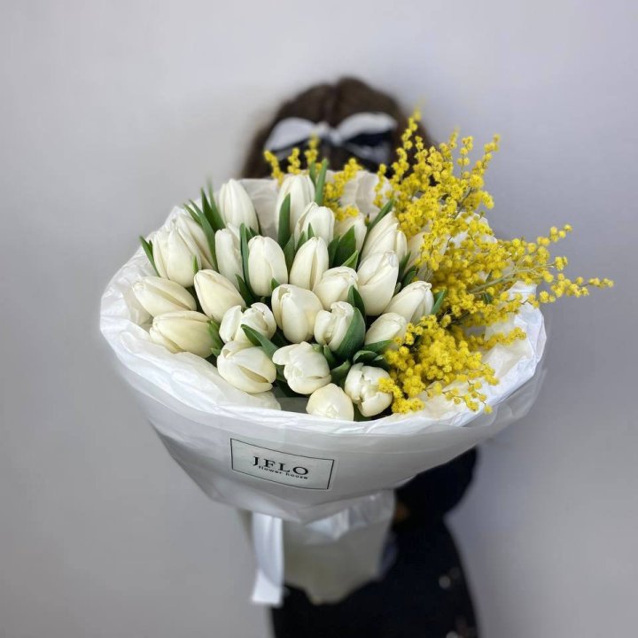 Дуо тюльпан и мимоза в Иркутске