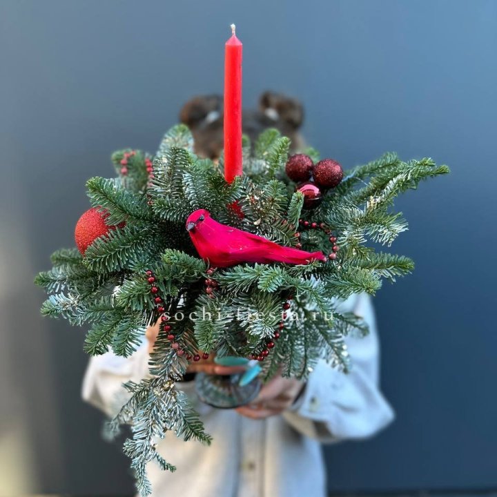 Новогодняя композиция в бокале в Иркутске