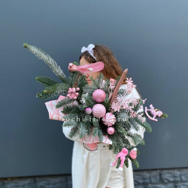 Композиция бокал розовый в Иркутске