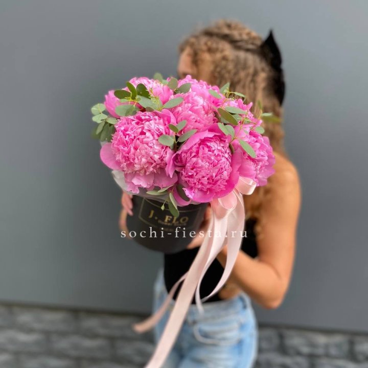 Дизайнерский цилиндр "Фломени" в Иркутске