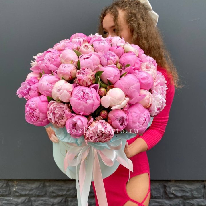 51 пион в цилиндре в Иркутске