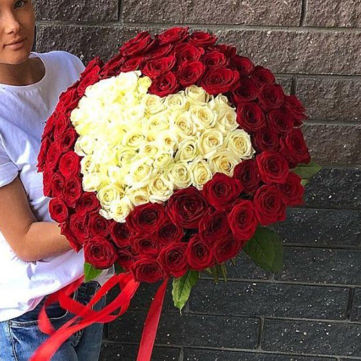 101 роза "Сердце" в Иркутске