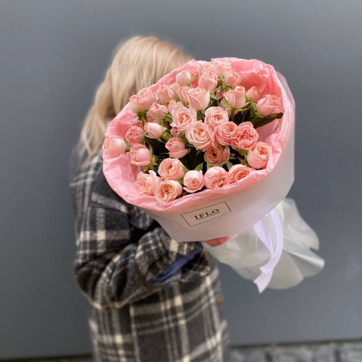 11 роз бомбастик в Иркутске