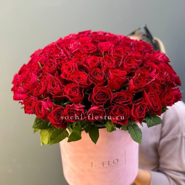 101 кенийская роза в цилиндре в Иркутске