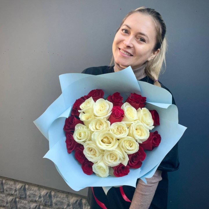 27 роз "Сердце" в Иркутске