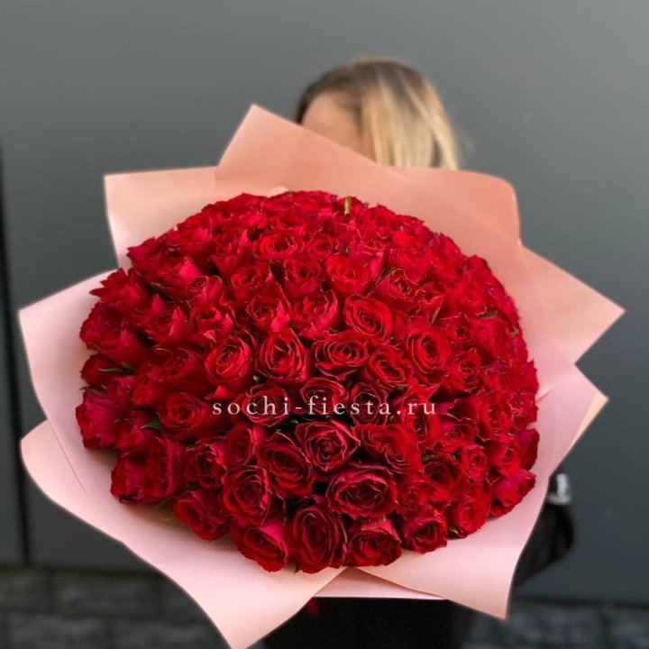 101 роза мадам ред в Иркутске