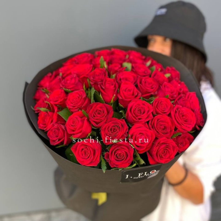 51 роза "Блек" в Иркутске