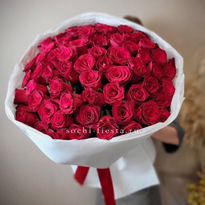 65 красных роз вайт в Иркутске