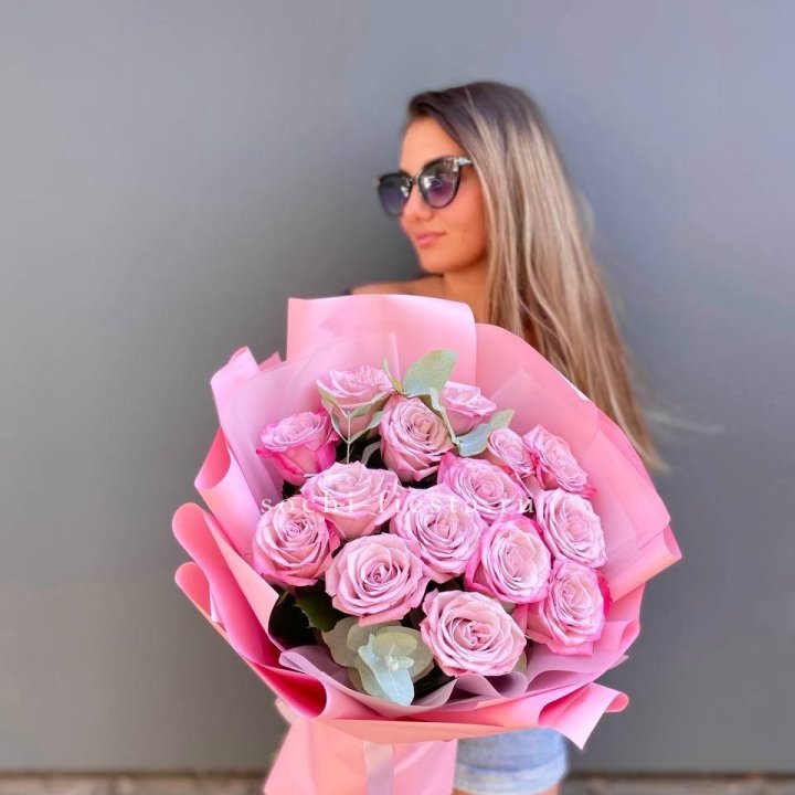 Букет розовых роз 2 в Иркутске