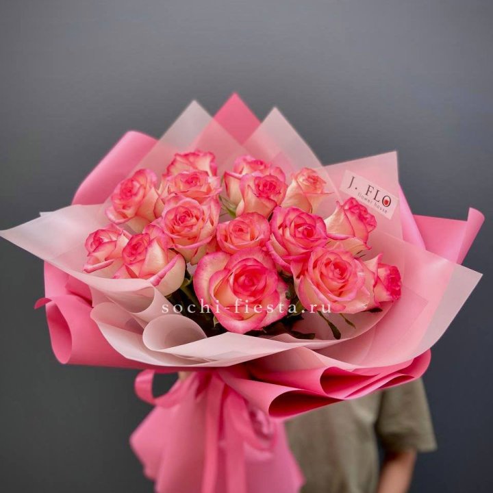 15 роз "Джумилия" в Иркутске