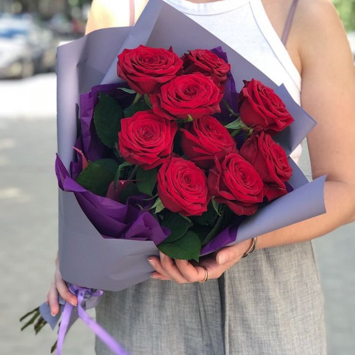 9  красных роз №1 в Иркутске